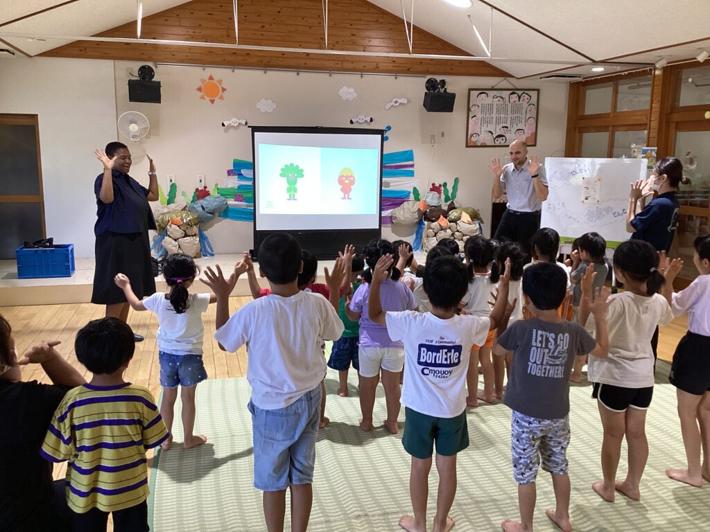 英語であそぼう！　ALTによる保育所（園）訪問
